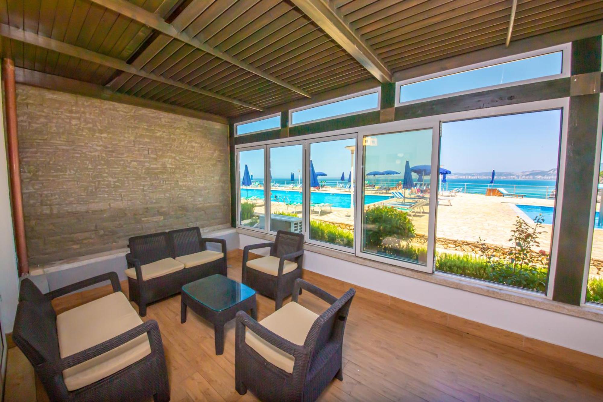 Luxury Villa 2 Влёра Экстерьер фото