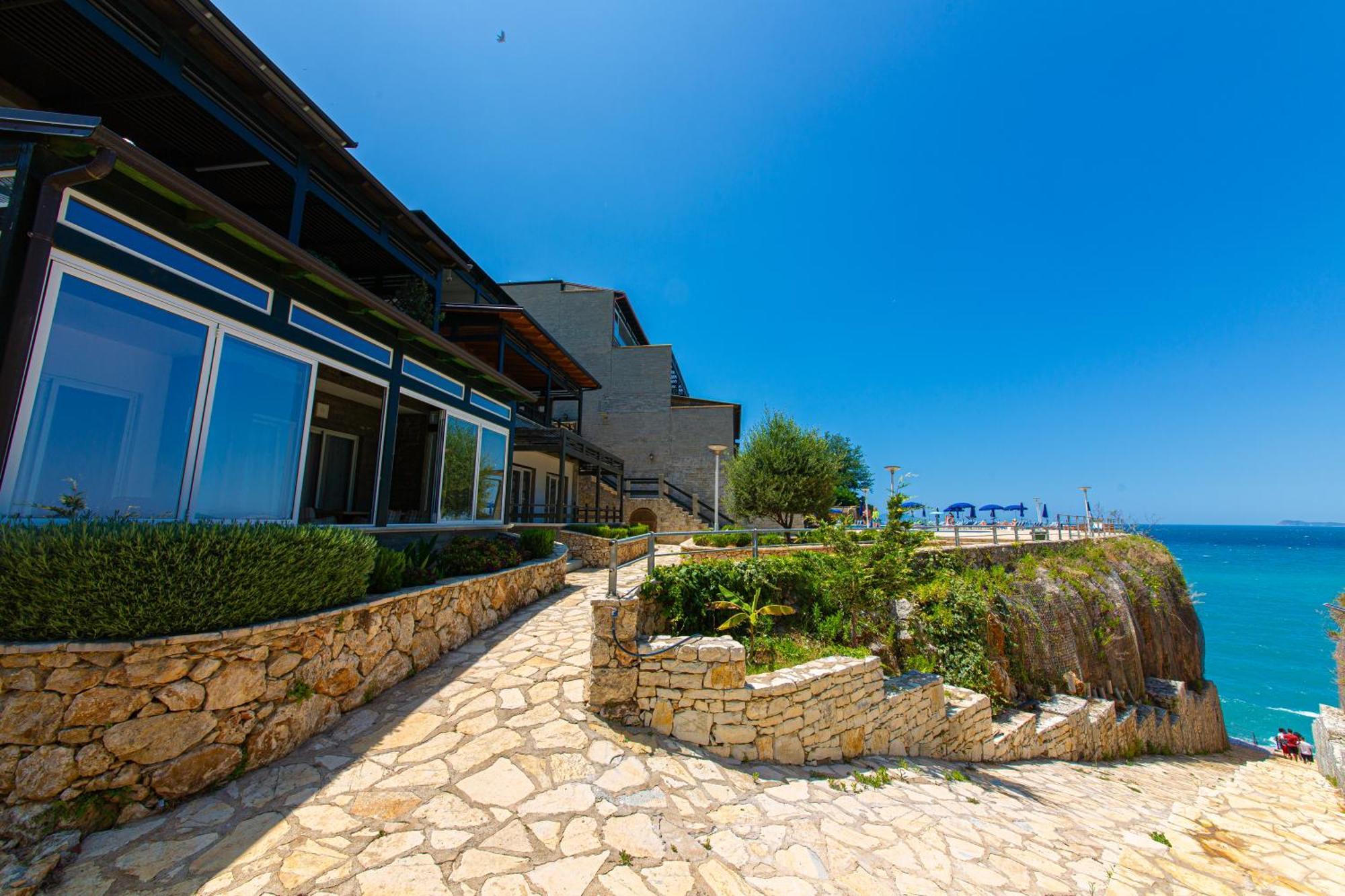 Luxury Villa 2 Влёра Экстерьер фото
